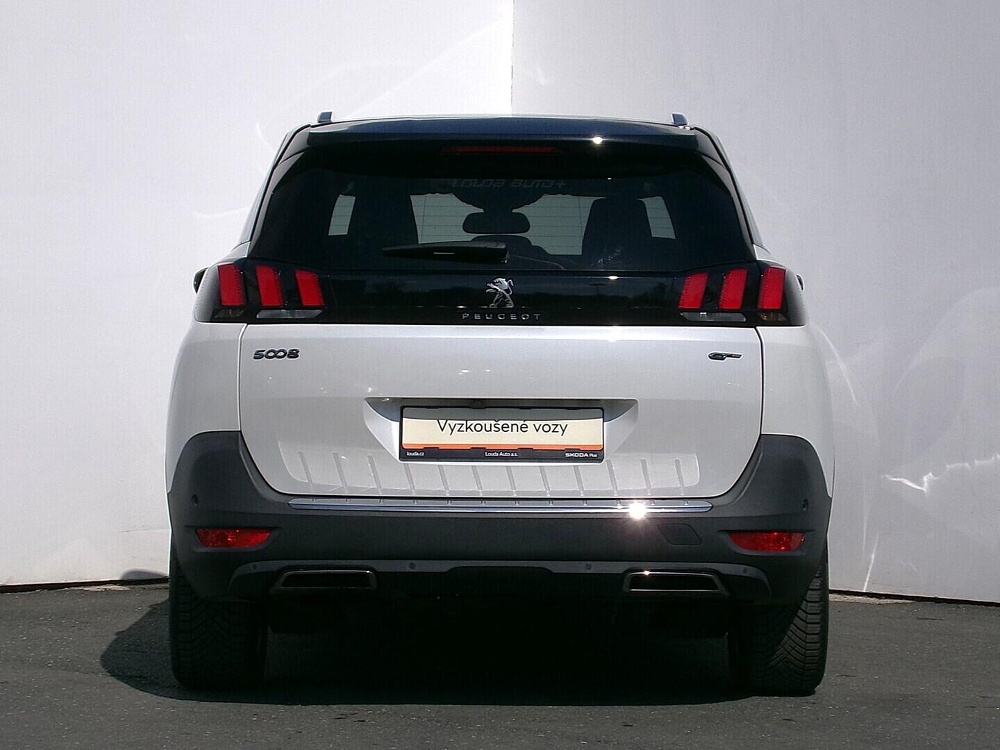 O419V08254_17.webp_5008 GT 2.0 HDI 130 kW automat