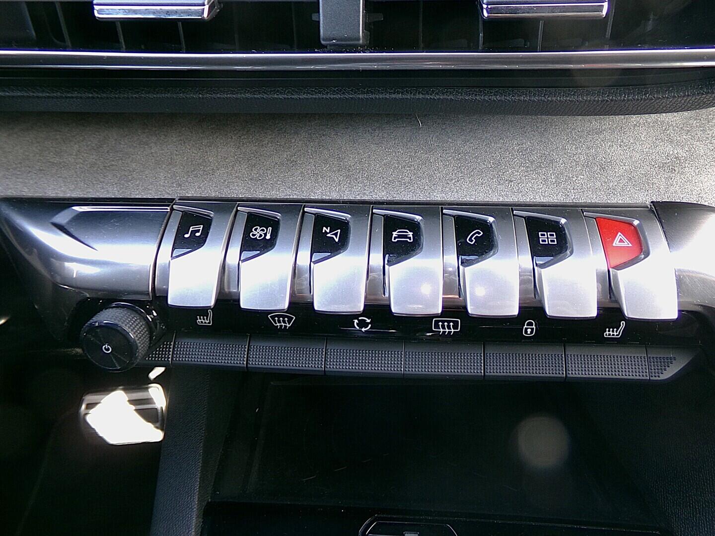 O419V08254_30.webp_5008 GT 2.0 HDI 130 kW automat