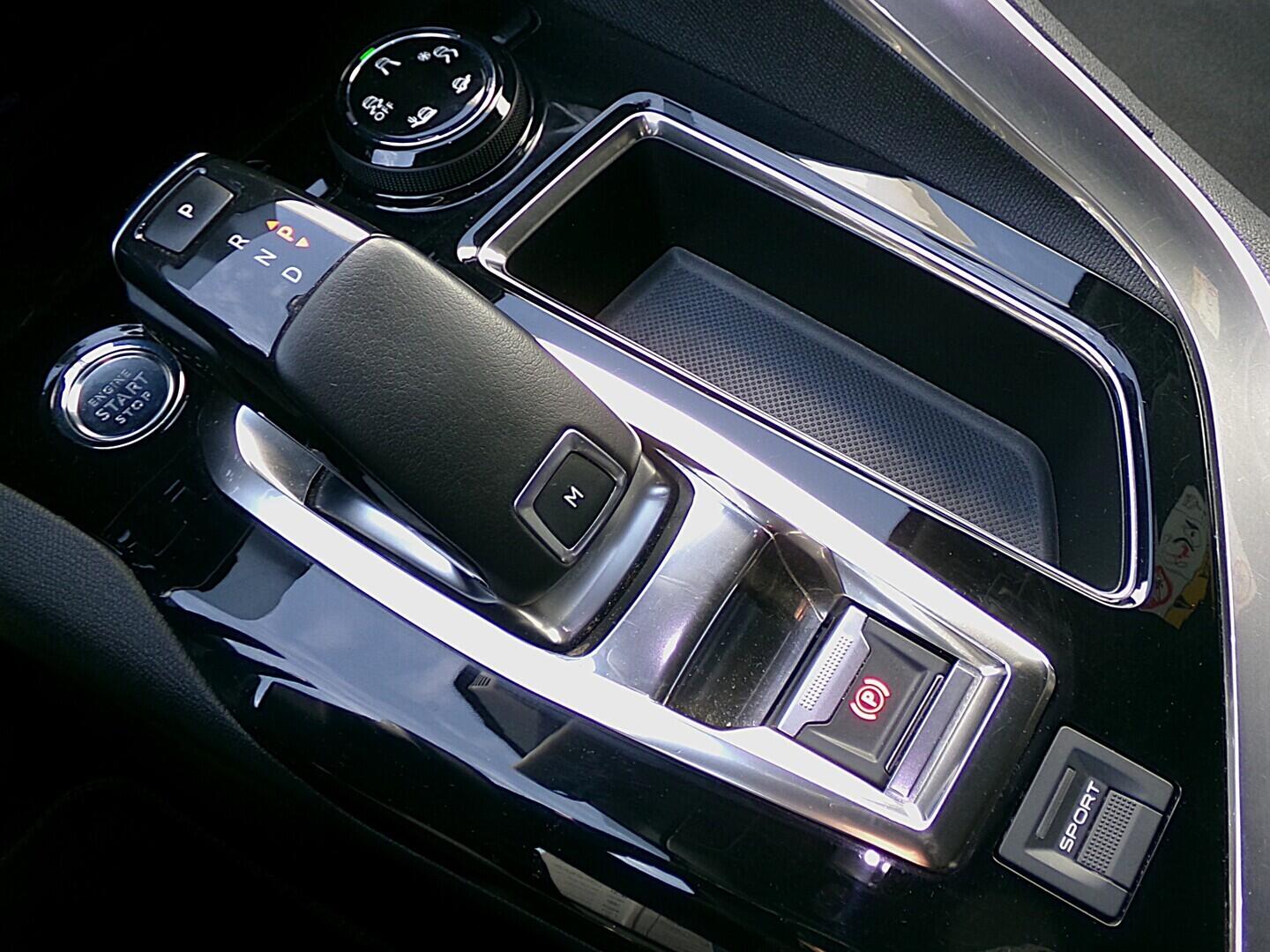 O419V08254_31.webp_5008 GT 2.0 HDI 130 kW automat