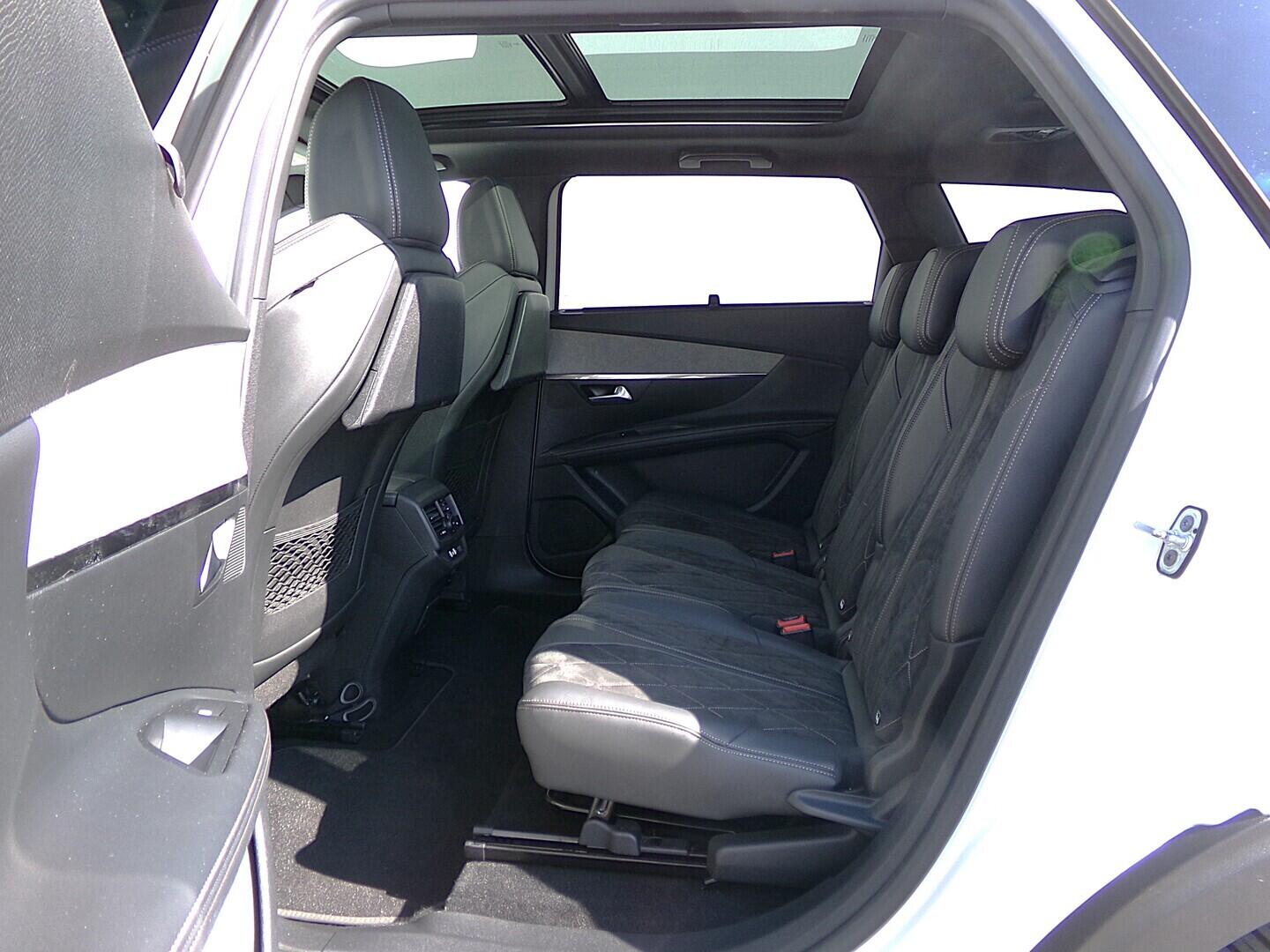 O419V08254_32.webp_5008 GT 2.0 HDI 130 kW automat