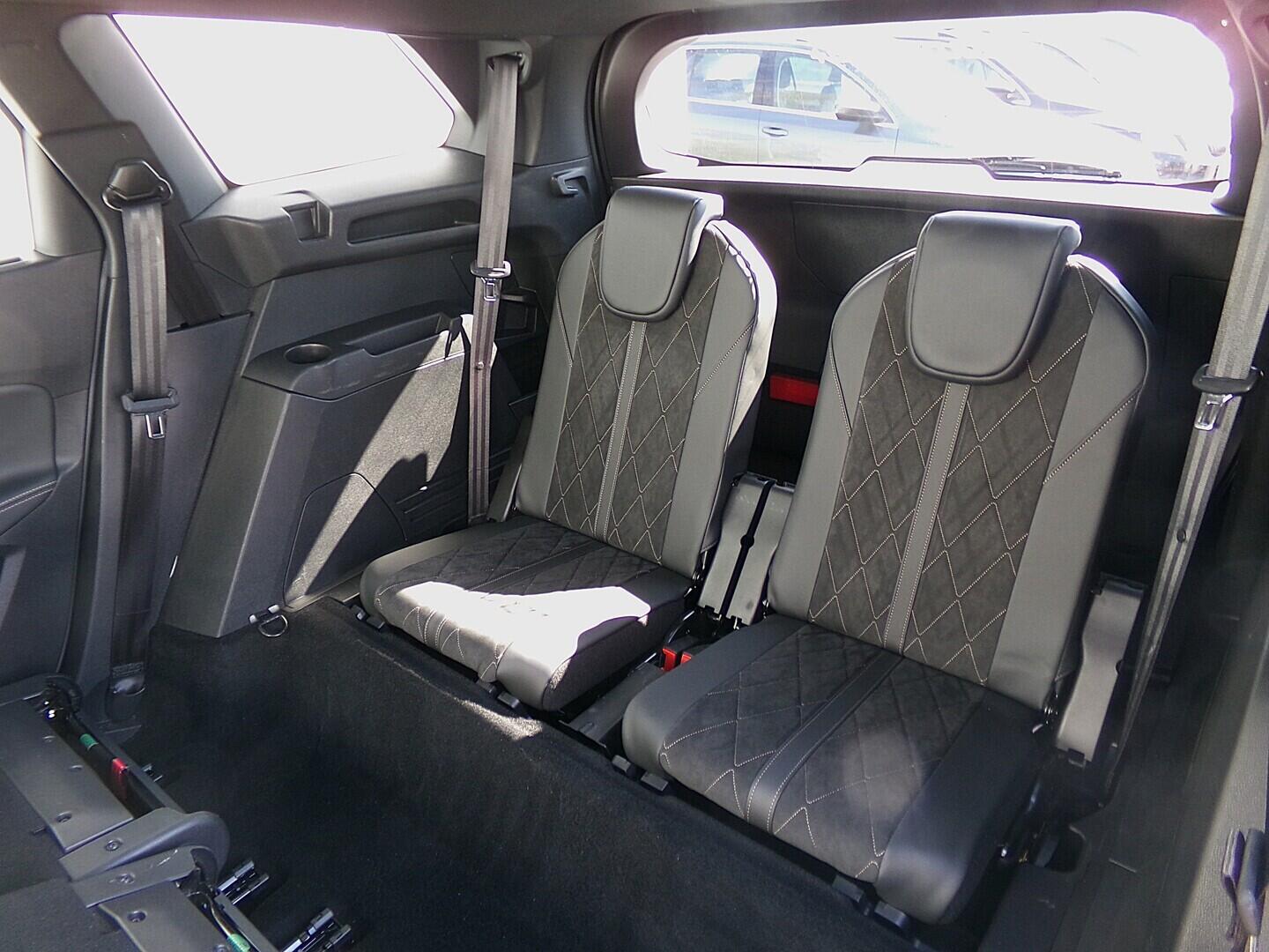 O419V08254_33.webp_5008 GT 2.0 HDI 130 kW automat