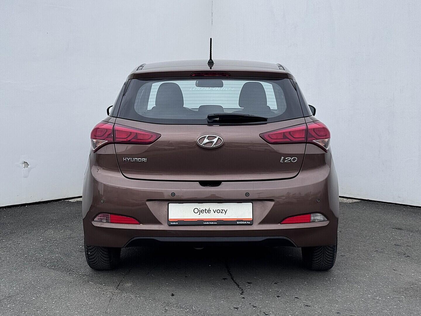 O419V08257_17.webp_I20  1.2 MPI 55 kW manuál