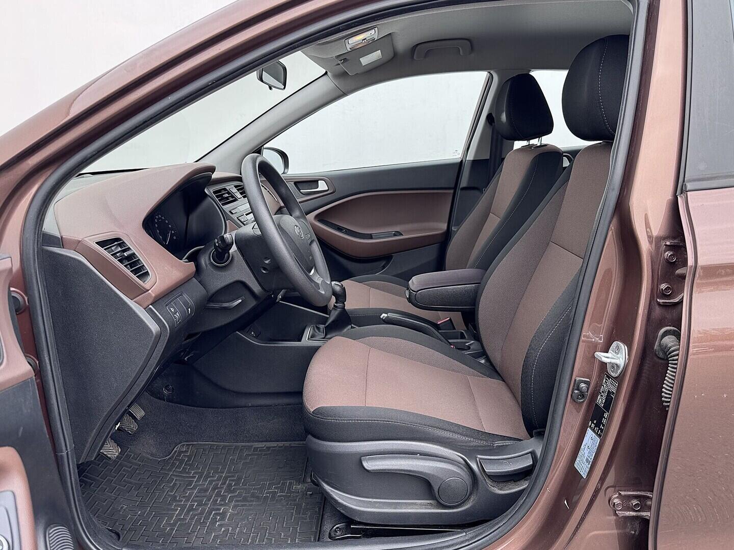 O419V08257_20.webp_I20  1.2 MPI 55 kW manuál