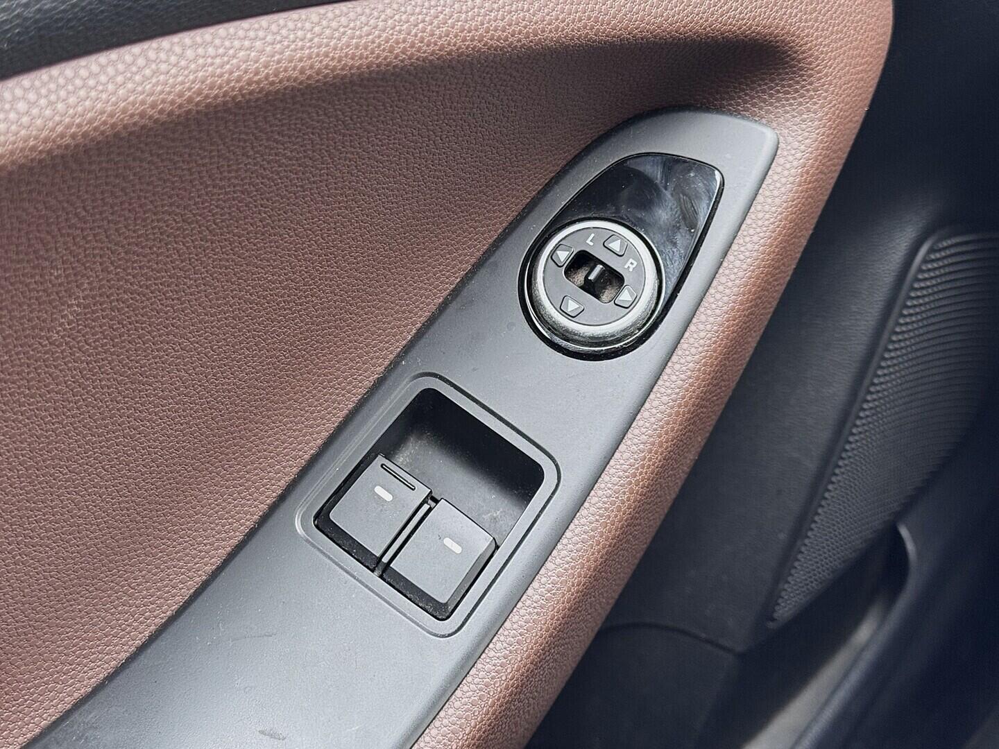 O419V08257_21.webp_I20  1.2 MPI 55 kW manuál