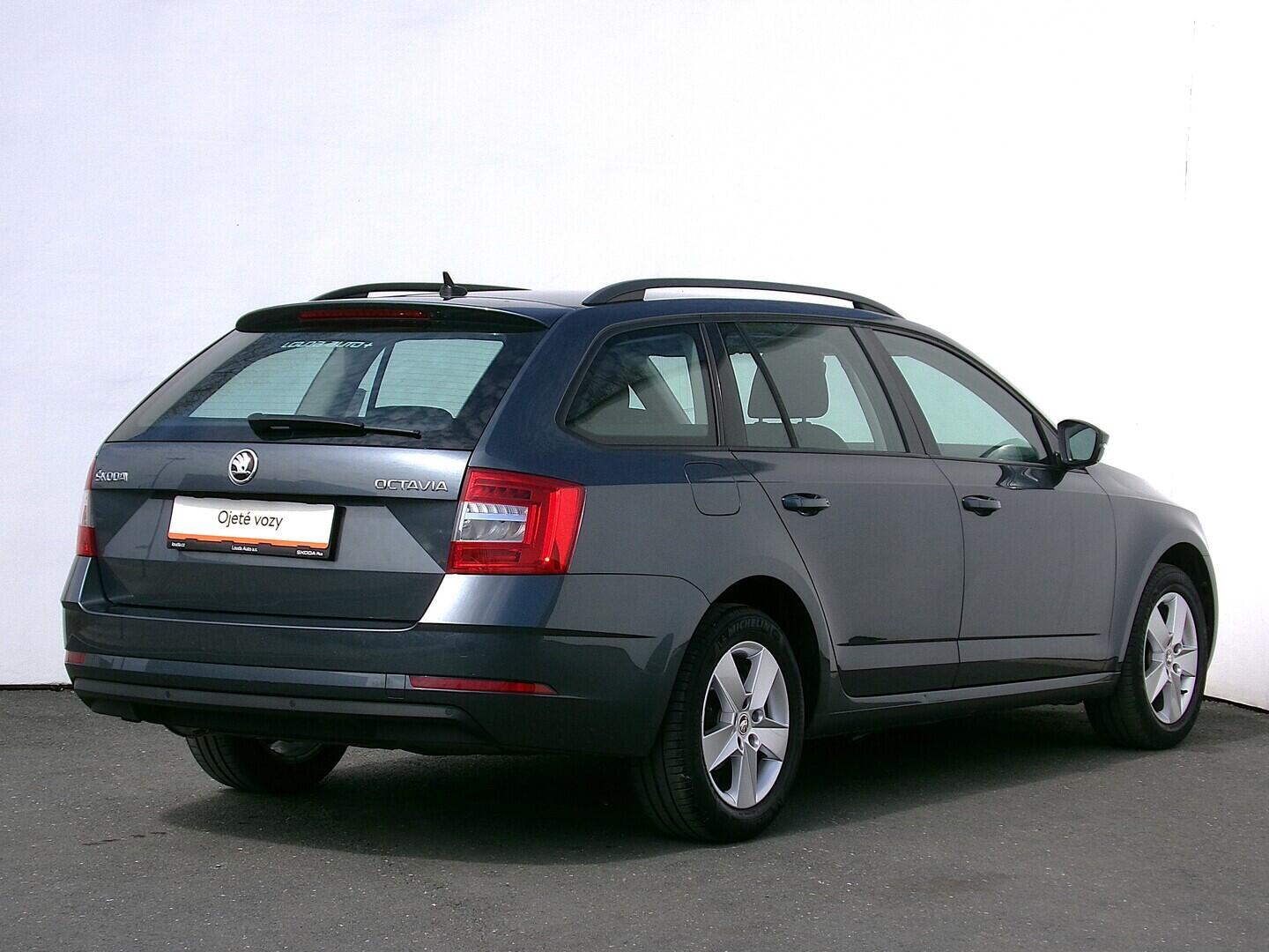 O419V08262_11.webp_OCTAVIA Ambition 1.5 TSI 110 kW automat, DPH