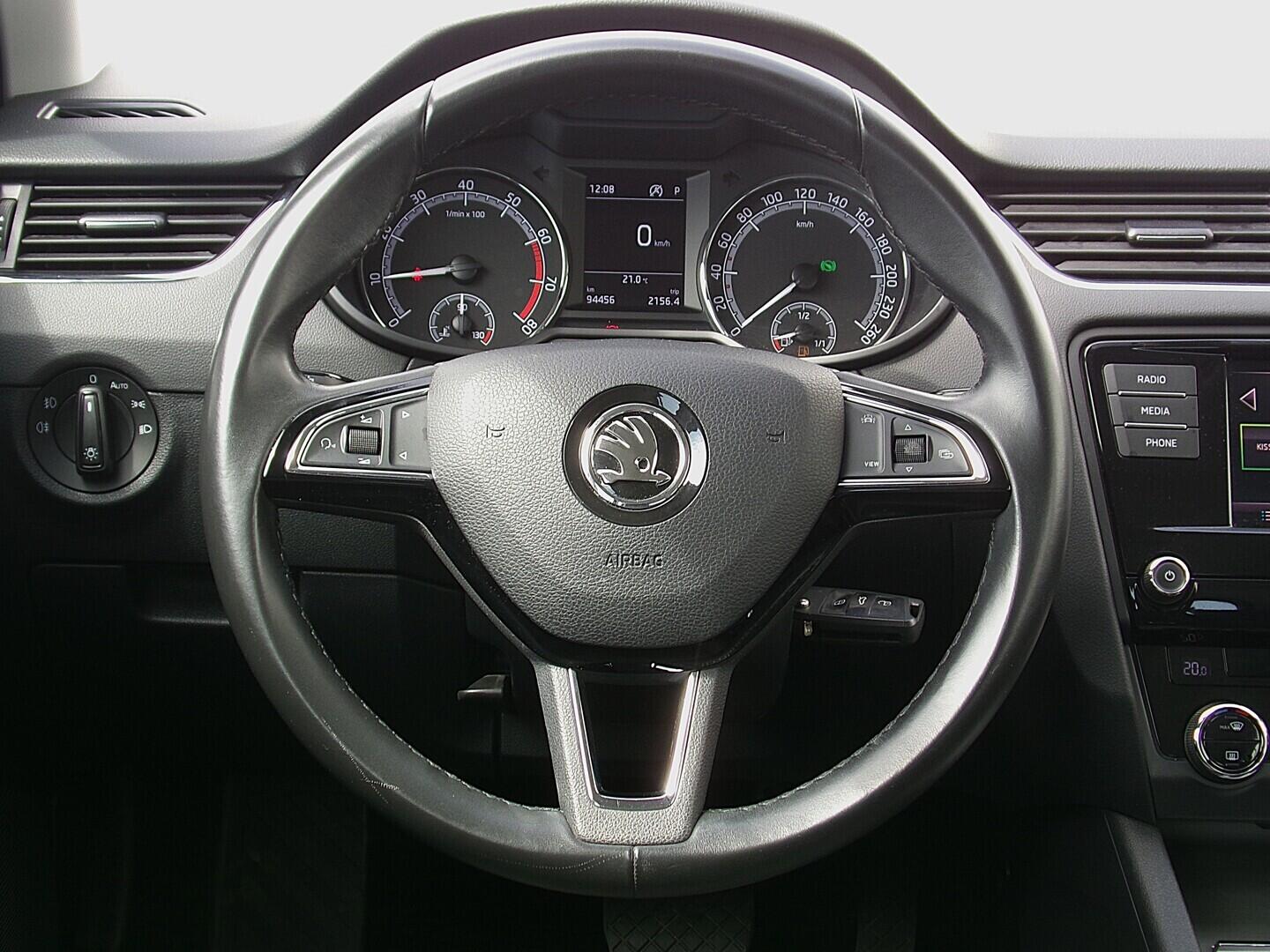 O419V08262_23.webp_OCTAVIA Ambition 1.5 TSI 110 kW automat, DPH