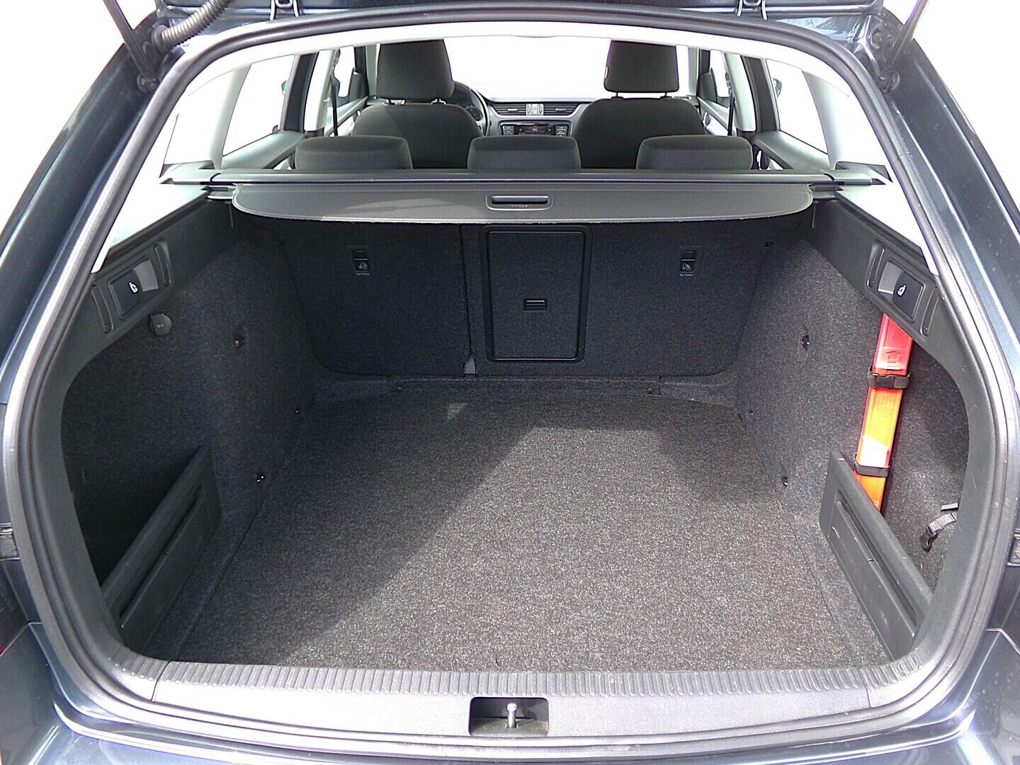 O419V08262_30.webp_OCTAVIA Ambition 1.5 TSI 110 kW automat, DPH