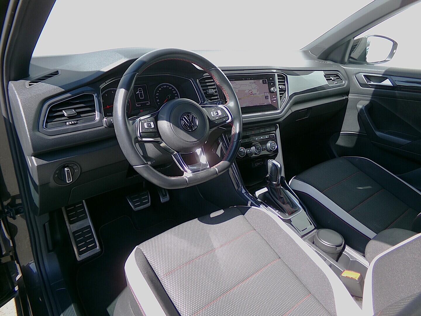 O419V08267_19.webp_T-ROC Sport 1.5 TSI 110 kW automat