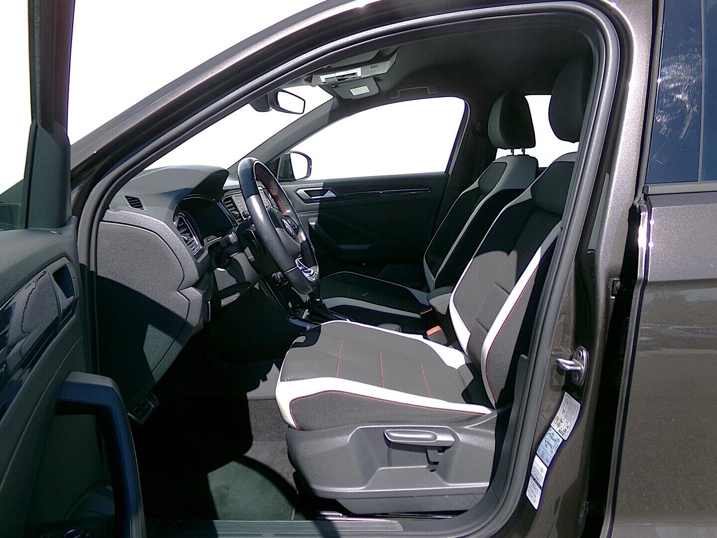 O419V08267_20.webp_T-ROC Sport 1.5 TSI 110 kW automat