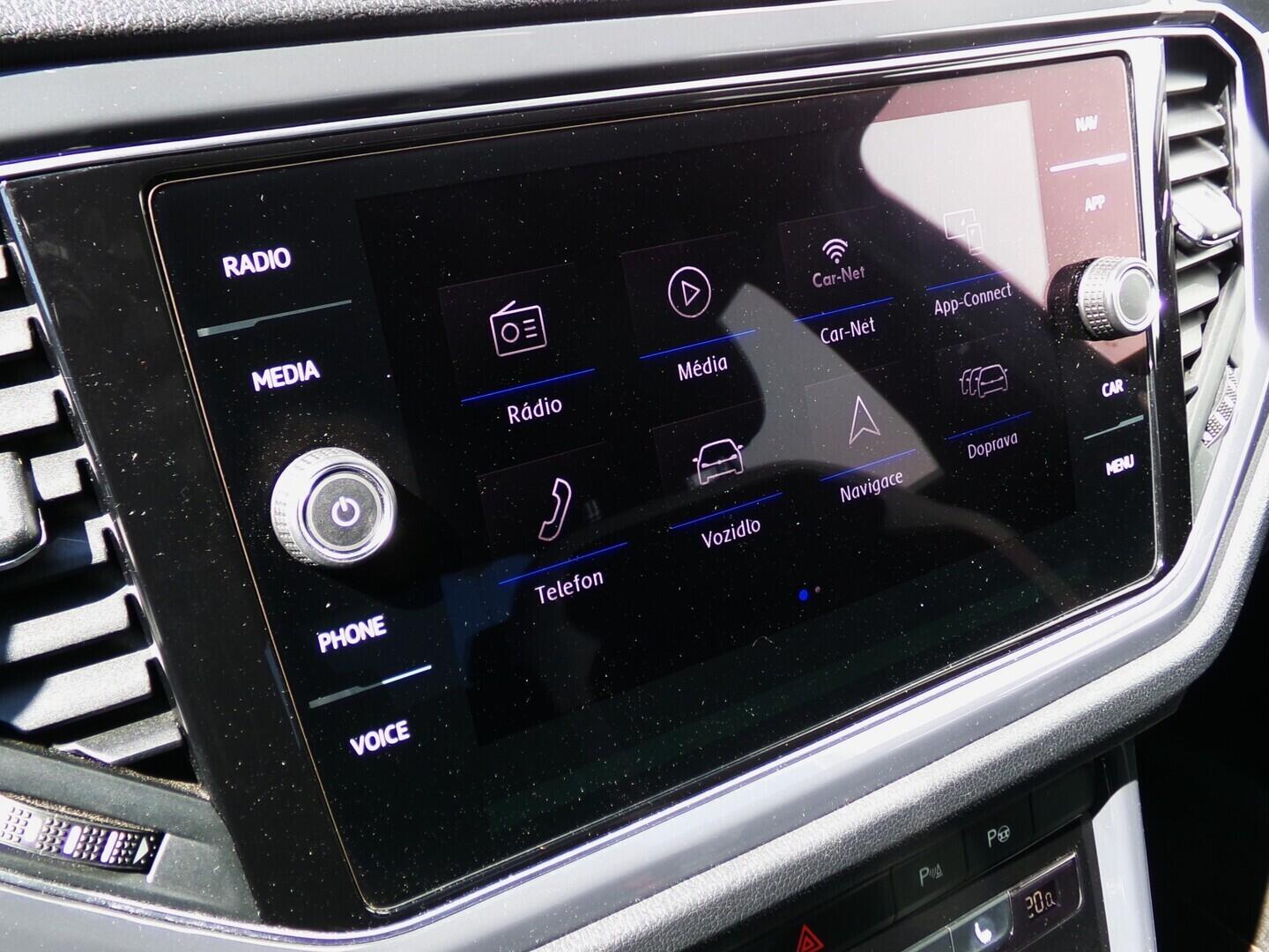 O419V08267_25.webp_T-ROC Sport 1.5 TSI 110 kW automat