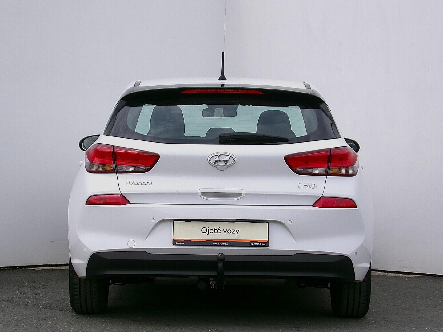 O419V08272_17.webp_I30 Comfort 1.4 MPI 73 kW manuál