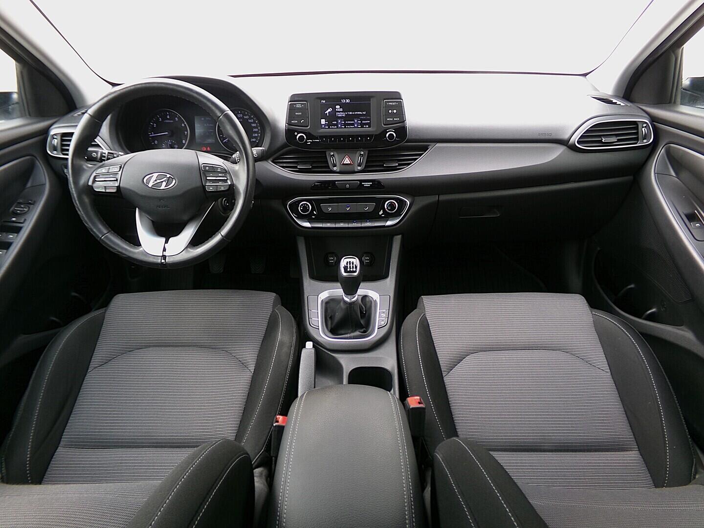 O419V08272_18.webp_I30 Comfort 1.4 MPI 73 kW manuál
