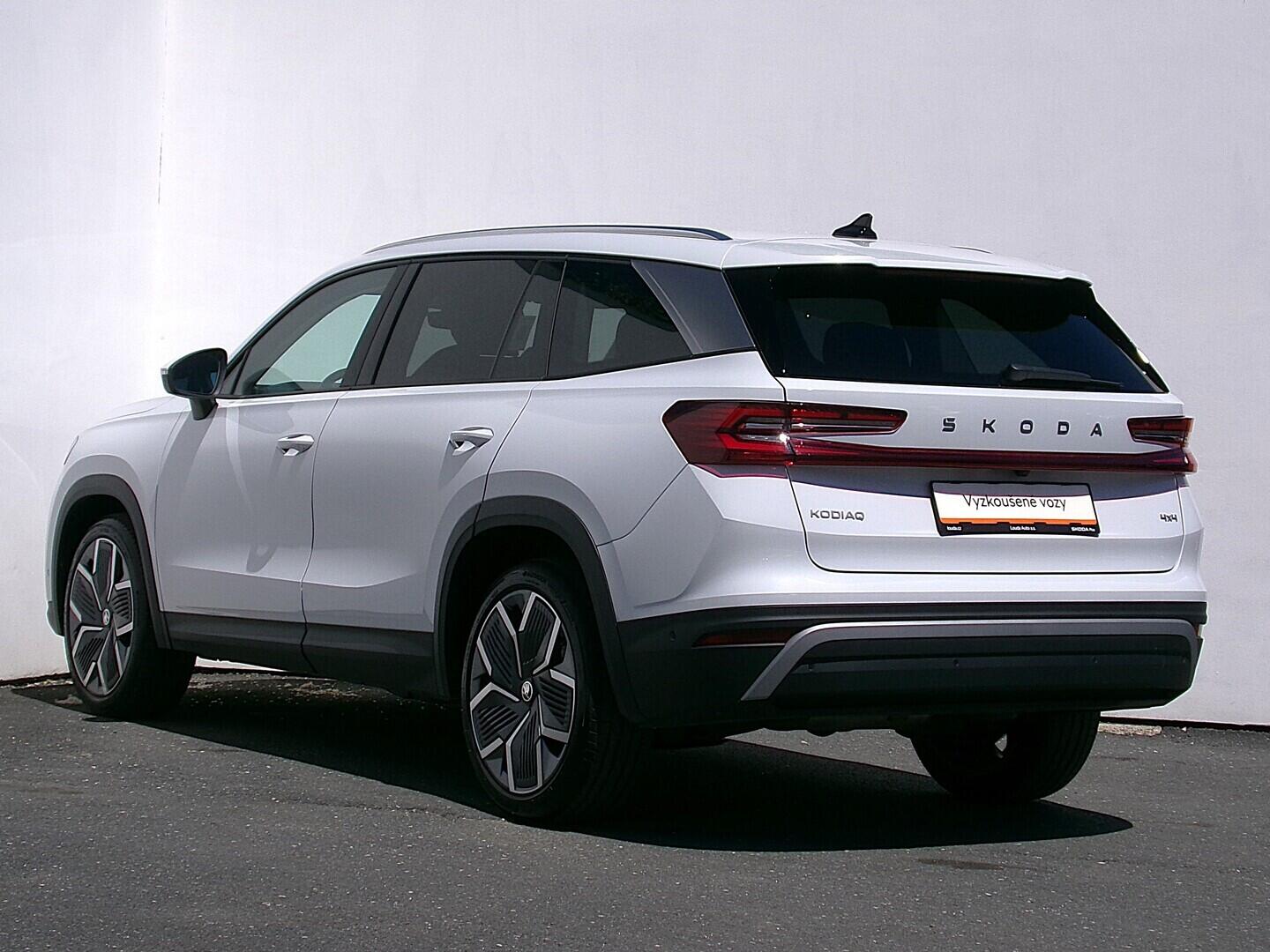 O419V08273_15.webp_KODIAQ Exclusive Selection 2.0 TDI 142 kW automat, DPH