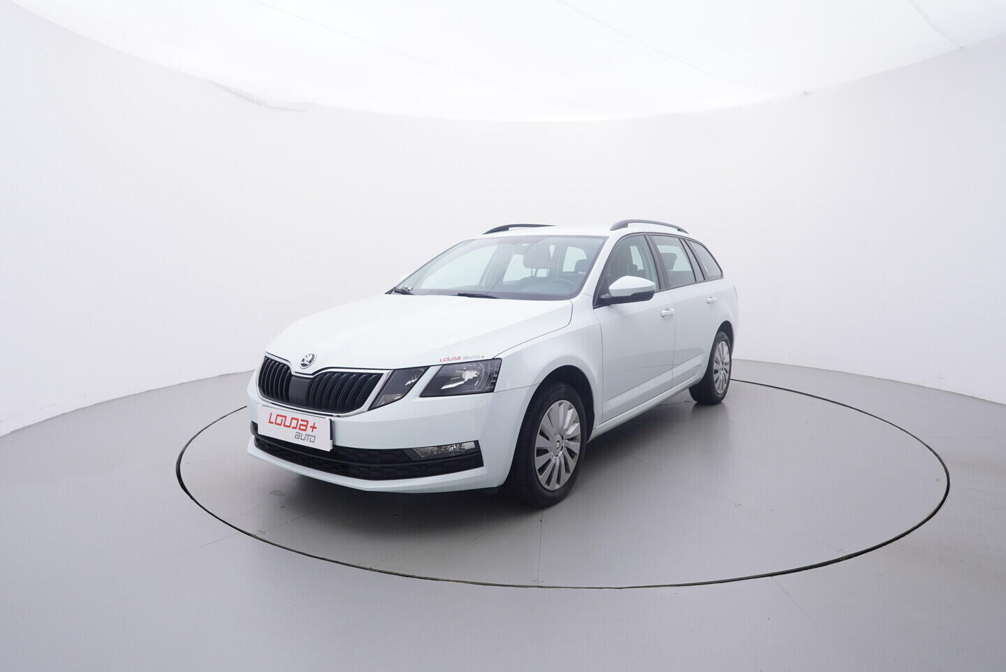 O419V08276_10.webp_OCTAVIA Ambition 1.0 TSI 85 kW manuál
