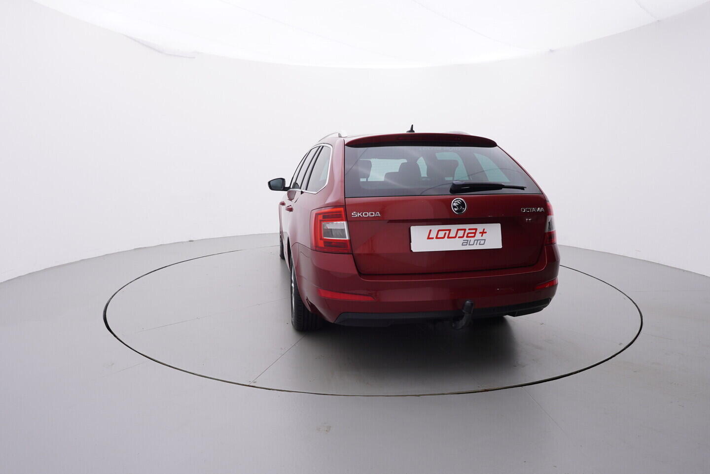 O419V08279_13.webp_OCTAVIA Style Extra 1.6 TDI 81 kW automat