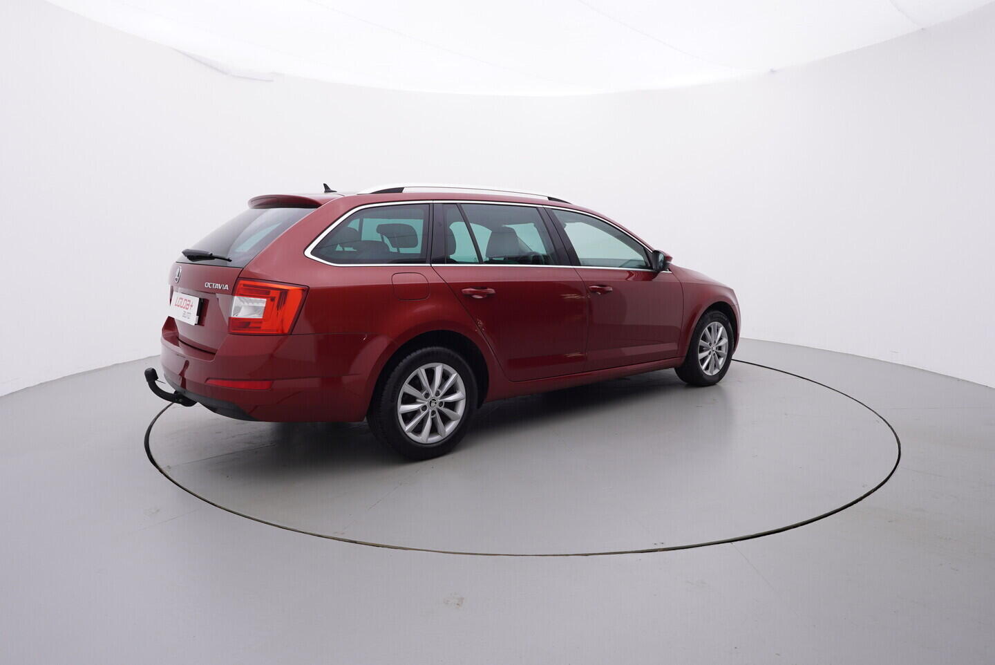 O419V08279_14.webp_OCTAVIA Style Extra 1.6 TDI 81 kW automat