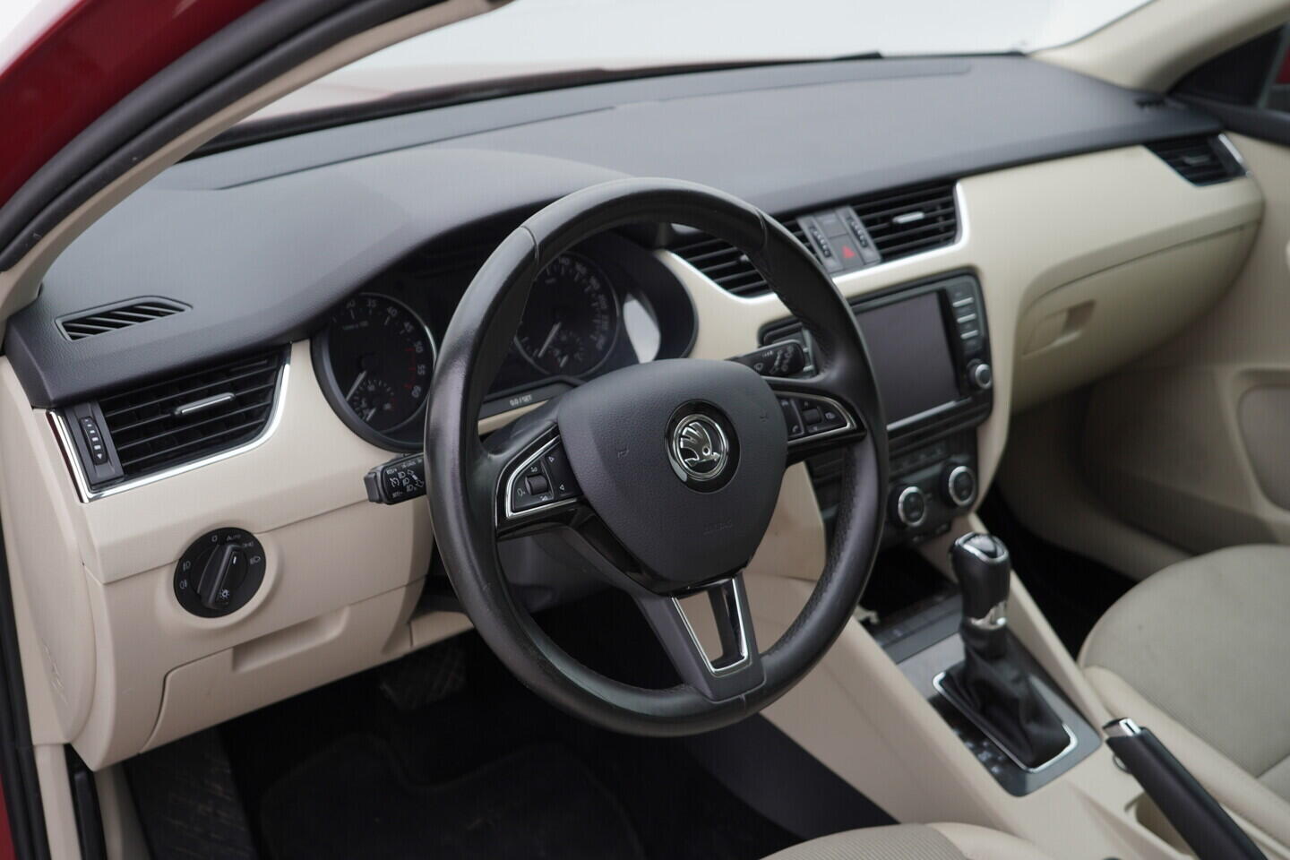O419V08279_21.webp_OCTAVIA Style Extra 1.6 TDI 81 kW automat
