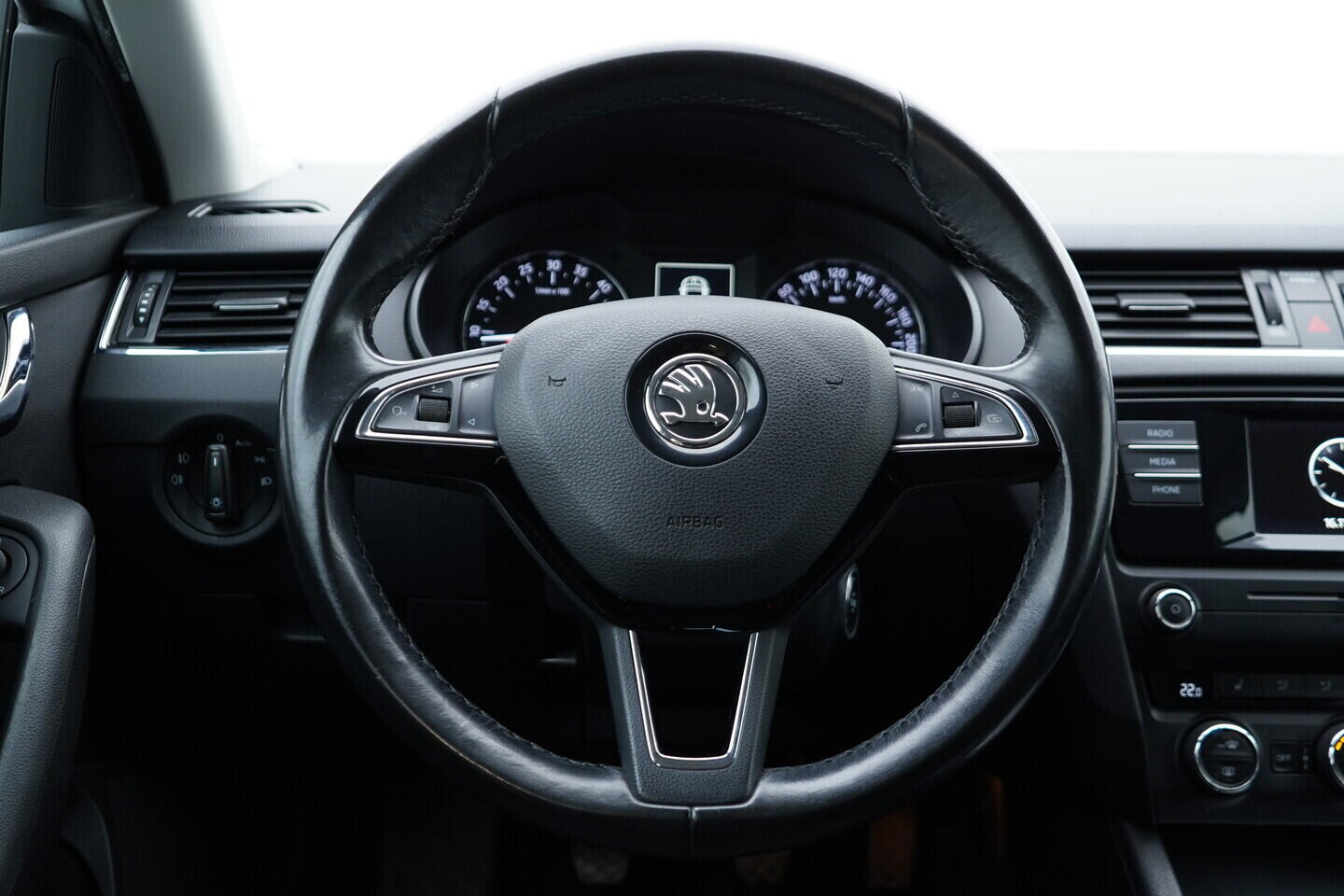 O419V08280_27.webp_OCTAVIA Style 2.0 TDI 110 kW manuál, DPH