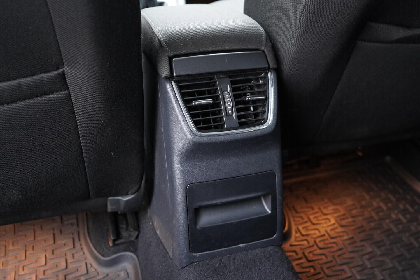 O419V08280_34.webp_OCTAVIA Style 2.0 TDI 110 kW manuál, DPH