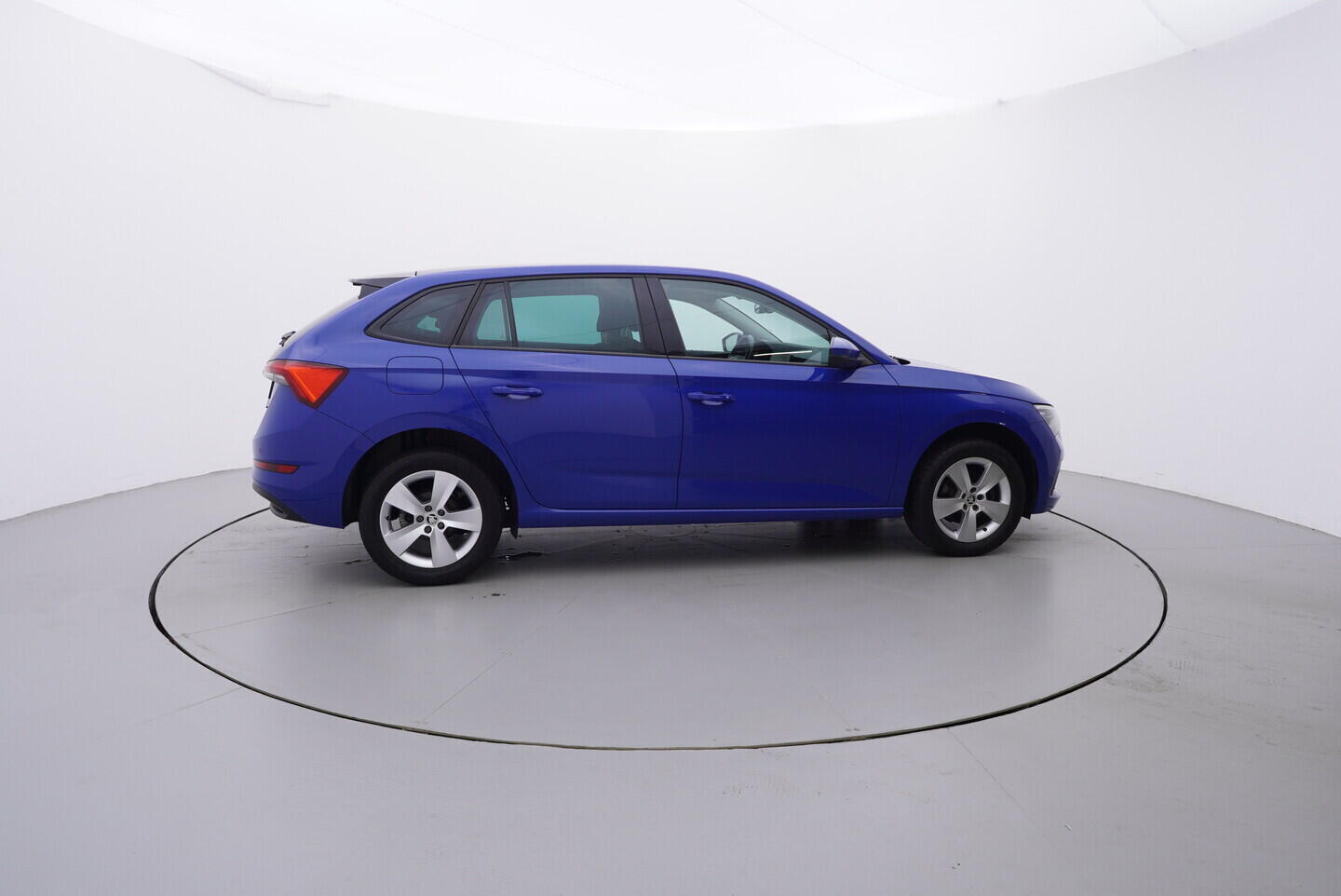 O419V08284_15.webp_SCALA Style Extra 1.6 TDI 85 kW manuál