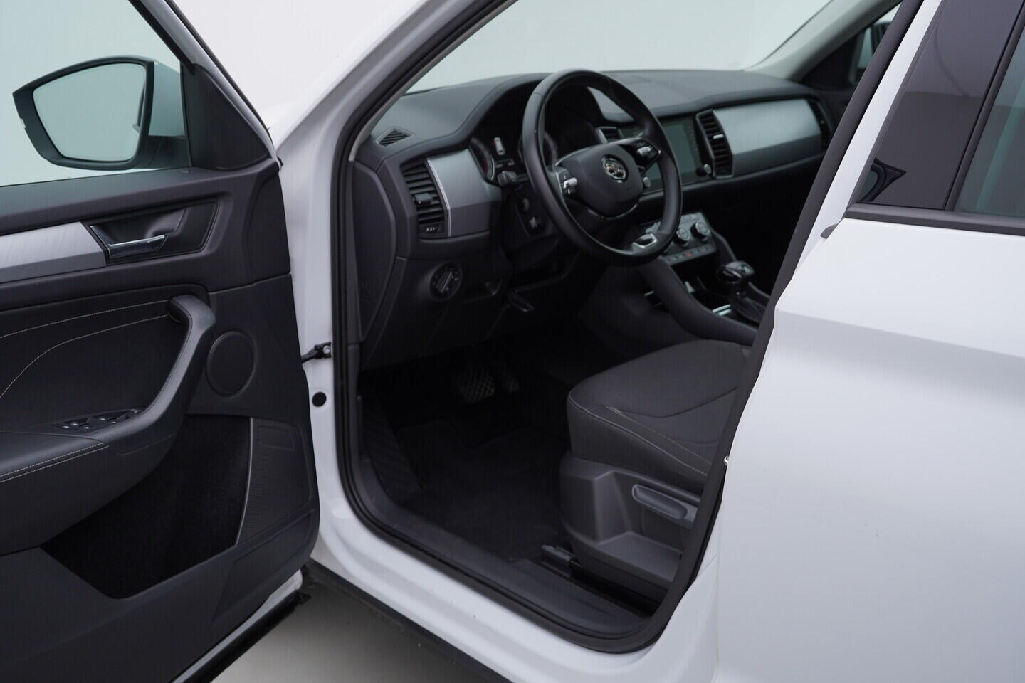 O419V08285_18.webp_KODIAQ Bussines 2.0 TDI 110 kW automat, DPH