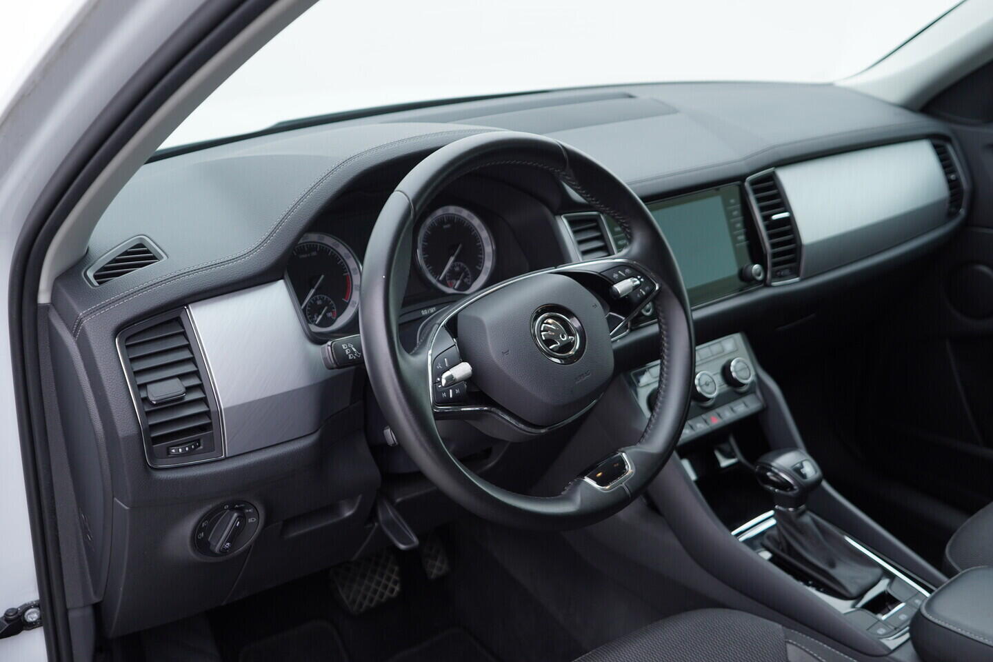 O419V08285_21.webp_KODIAQ Bussines 2.0 TDI 110 kW automat, DPH