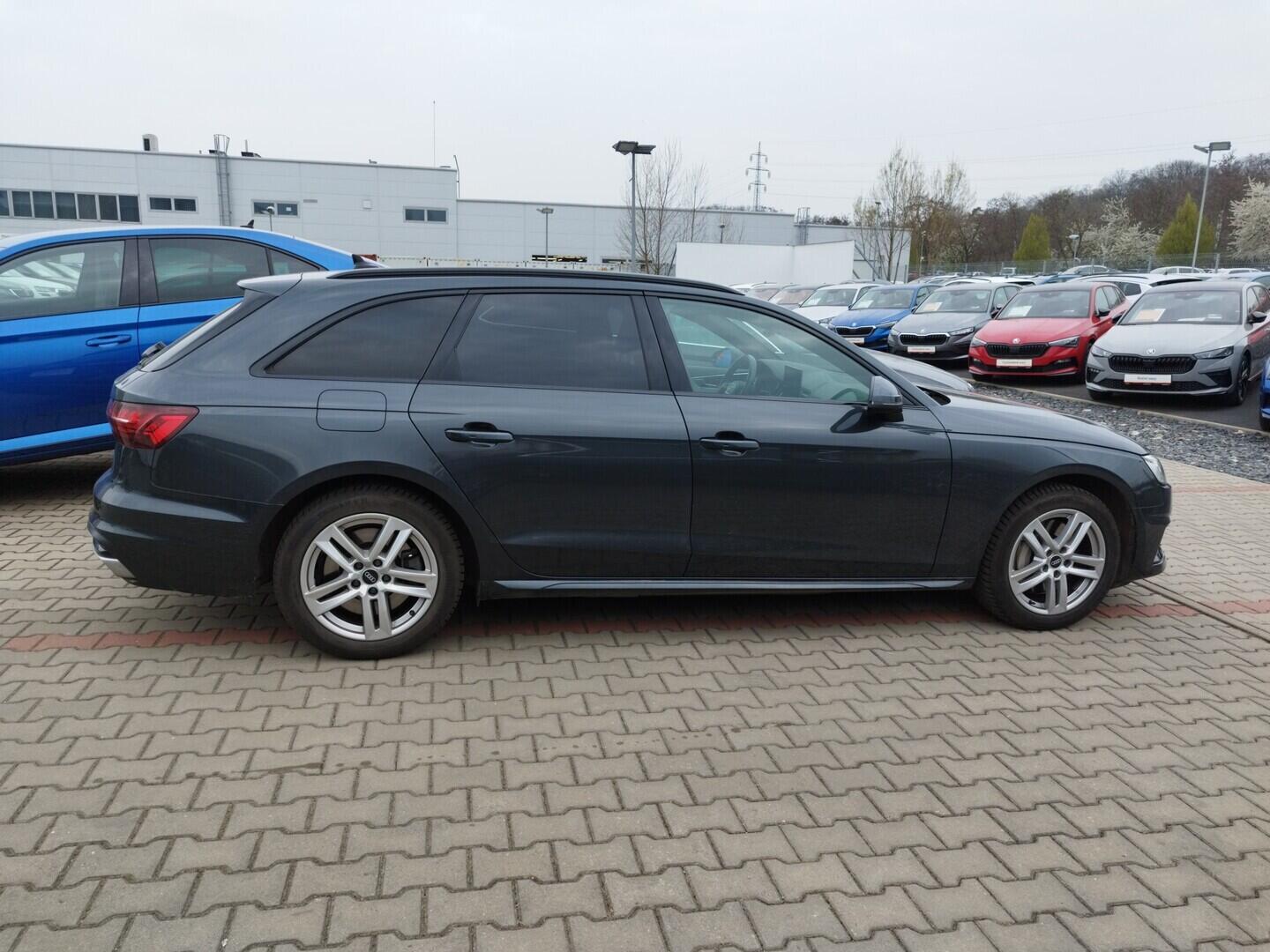 O419V08287_12.webp_A4 AVANT Advanced 2.0 TFSI 110 kW automat