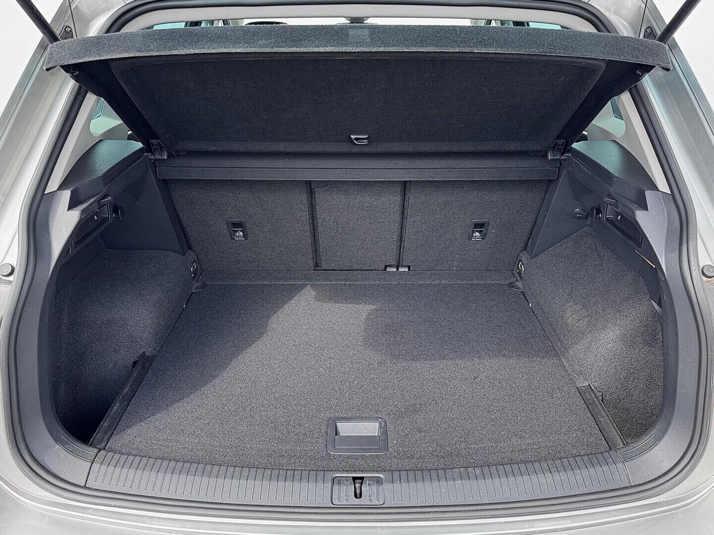 O419V08289_32.webp_TIGUAN Comfortline 1.5 TSI 110 kW manuál