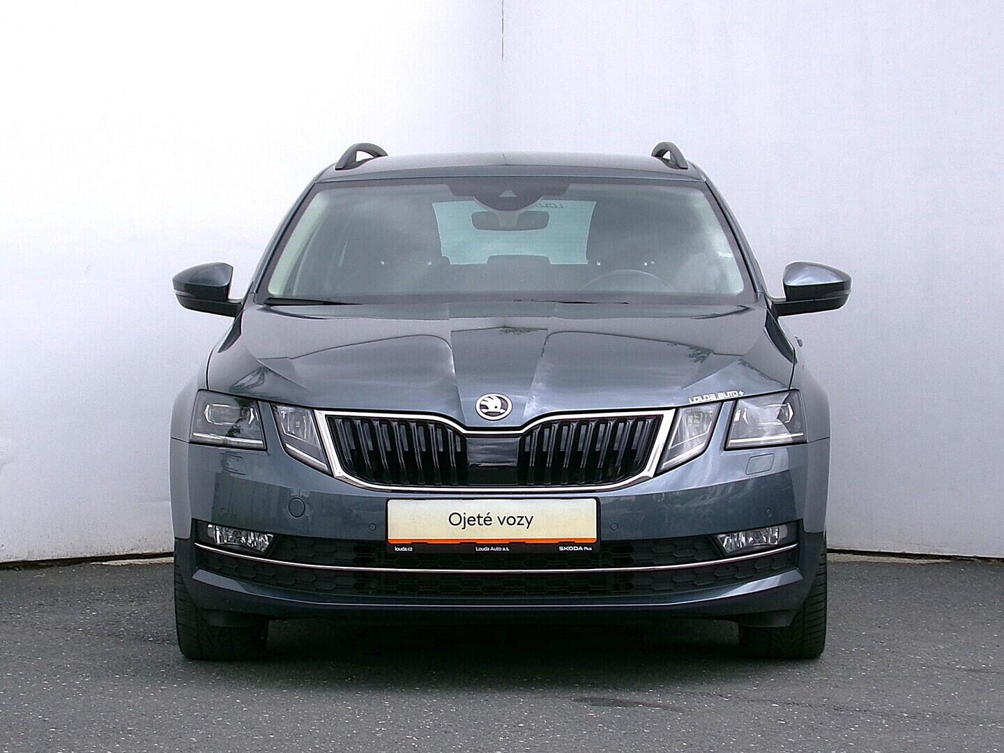 O419V08294_13.webp_OCTAVIA L&K 2.0 TDI 110 kW automat