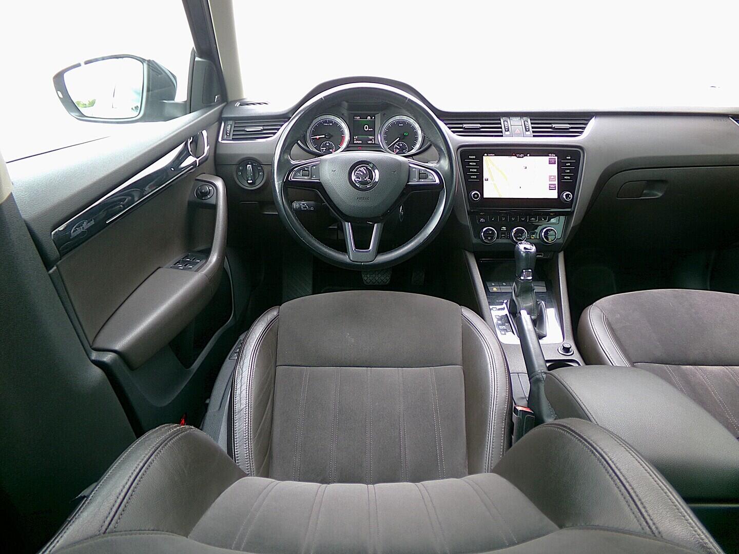 O419V08294_24.webp_OCTAVIA L&K 2.0 TDI 110 kW automat