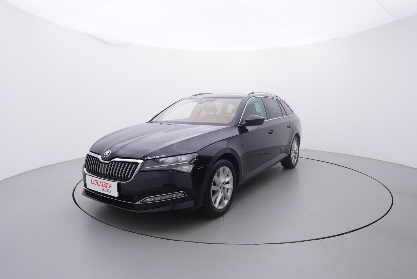 O419V08296_10.webp_SUPERB Style 1.5 TSI 110 kW automat