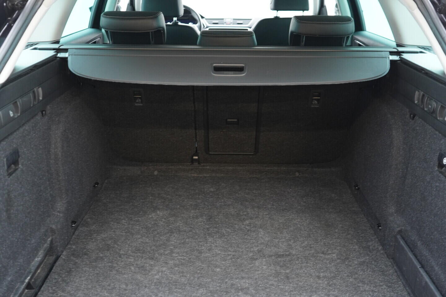 O419V08296_40.webp_SUPERB Style 1.5 TSI 110 kW automat