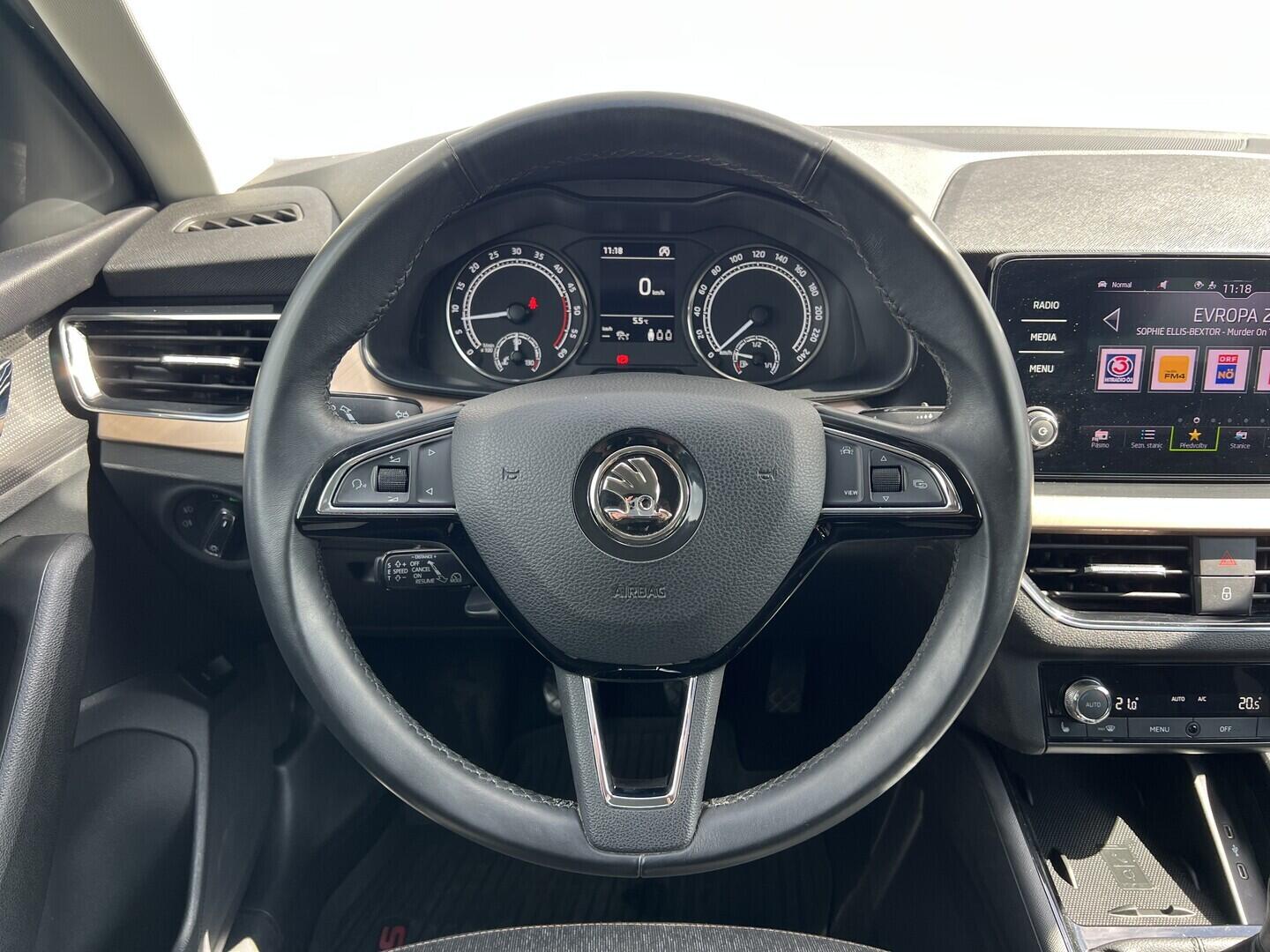 O419V08298_25.webp_SCALA Style Plus 1.6 TDI 85 kW manuál
