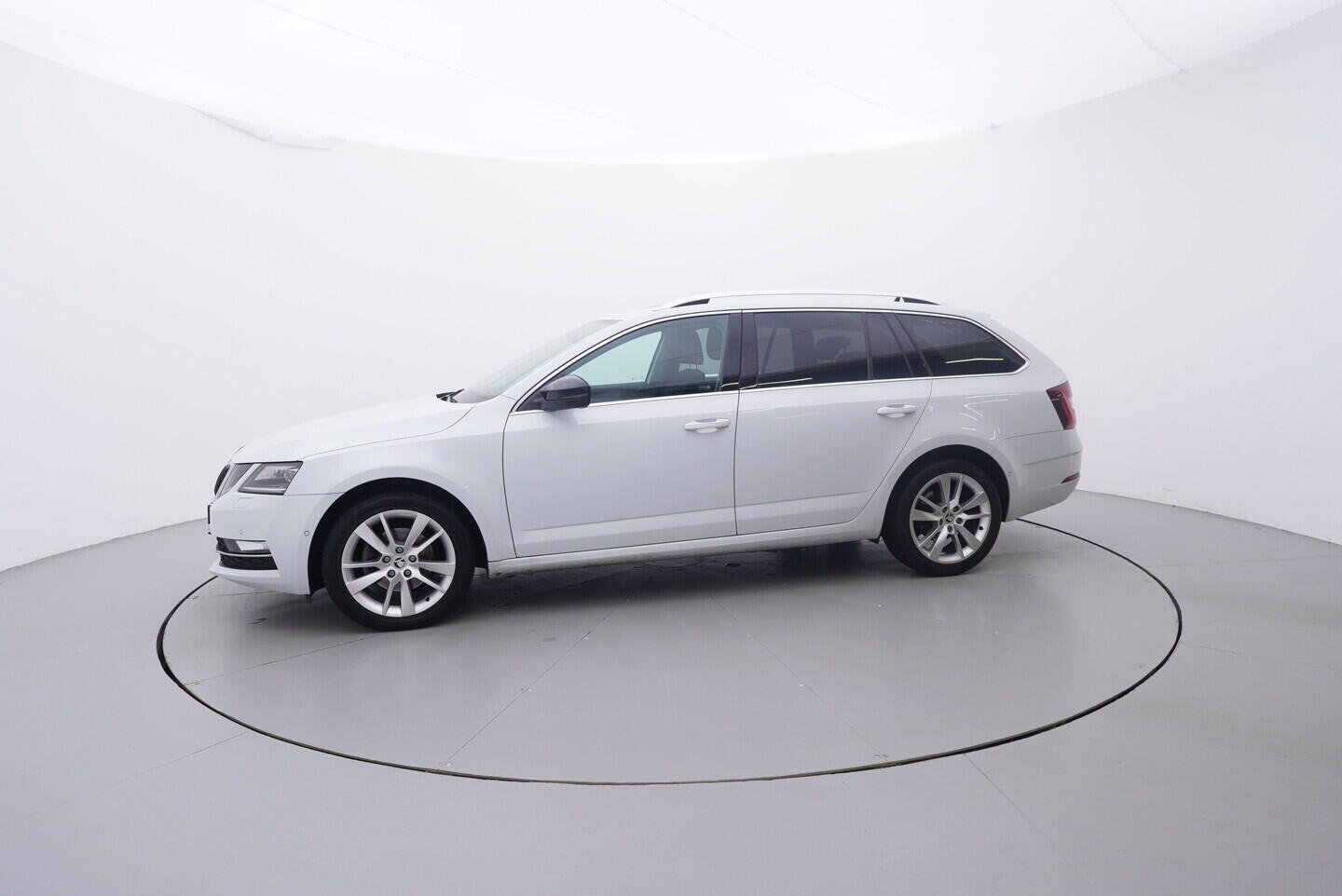 O419V08301_11.webp_OCTAVIA Style 1.5 TSI 110 kW automat