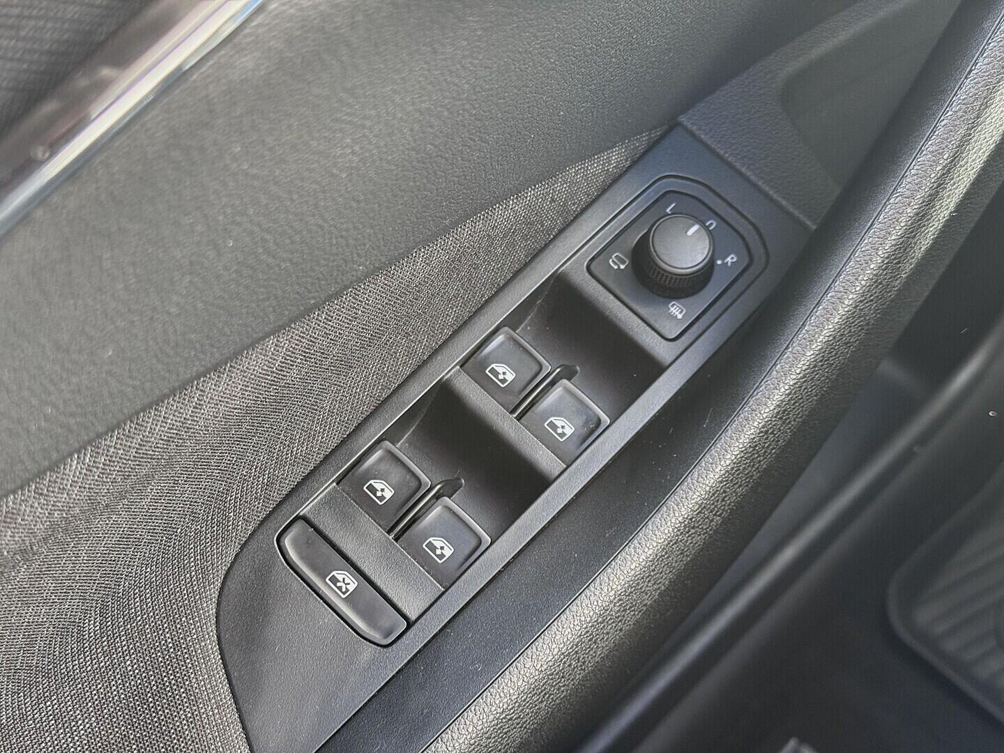 O419V08306_21.webp_SCALA Style 1.0 TSI 85 kW manuál
