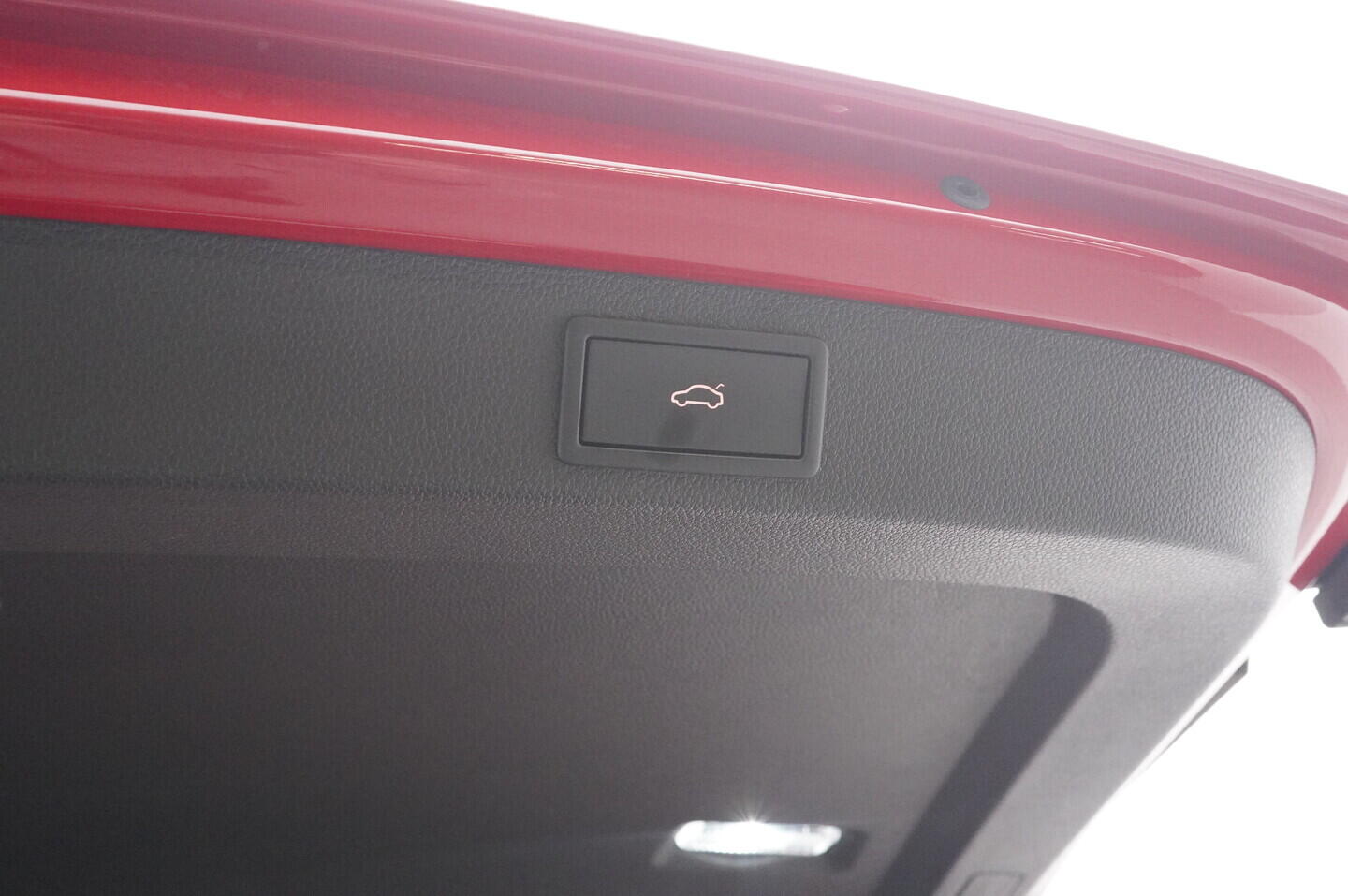 O419V08308_40.webp_SUPERB Ambition Plus 1.5 TSI 110 kW automat, DPH