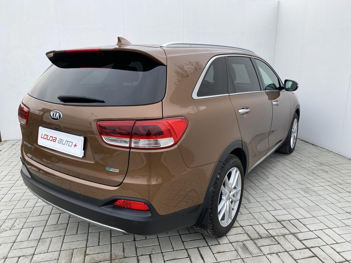 O419V08309_14.webp_SORENTO  2.2 CR 147 kW automat, DPH