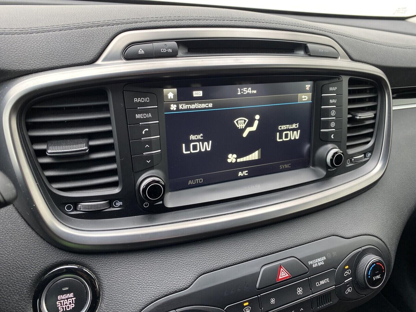 O419V08309_34.webp_SORENTO  2.2 CR 147 kW automat, DPH