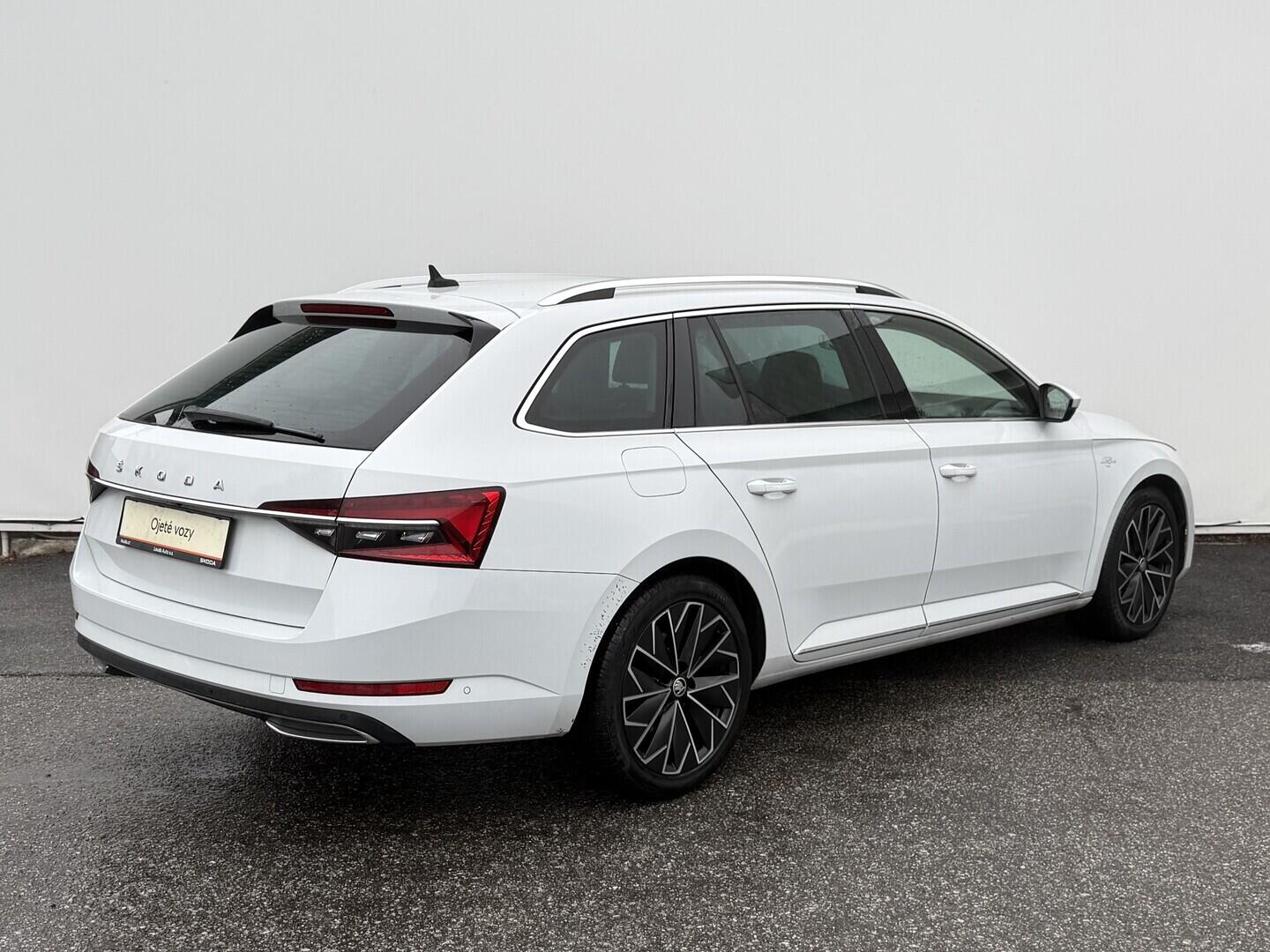 O419V08310_11.webp_SUPERB L&K 2.0 TDI 110 kW automat, DPH