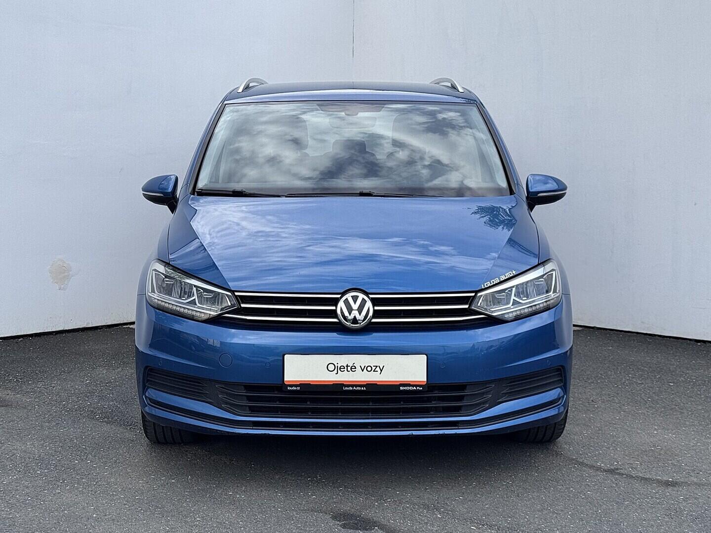 O419V08311_13.webp_TOURAN Comfortline 2.0 TDI 110 kW automat