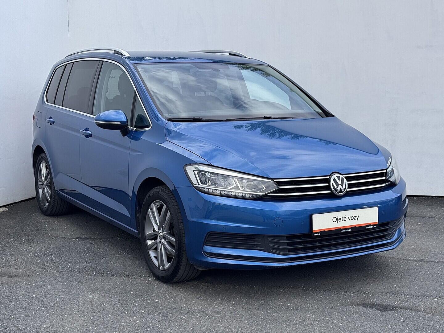 O419V08311_14.webp_TOURAN Comfortline 2.0 TDI 110 kW automat