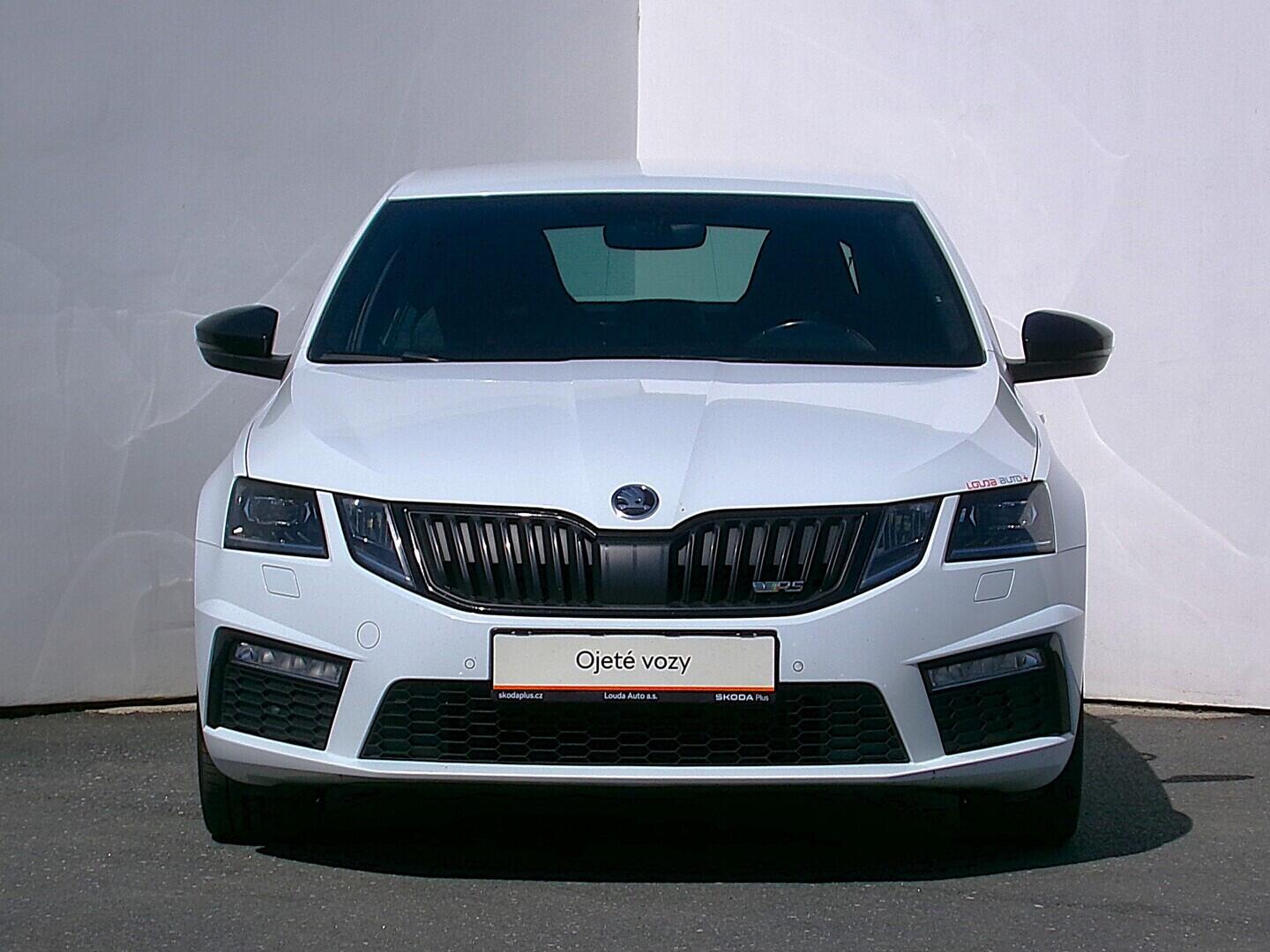 O419V08317_13.webp_OCTAVIA RS Challenge 2.0 TDI 135 kW automat