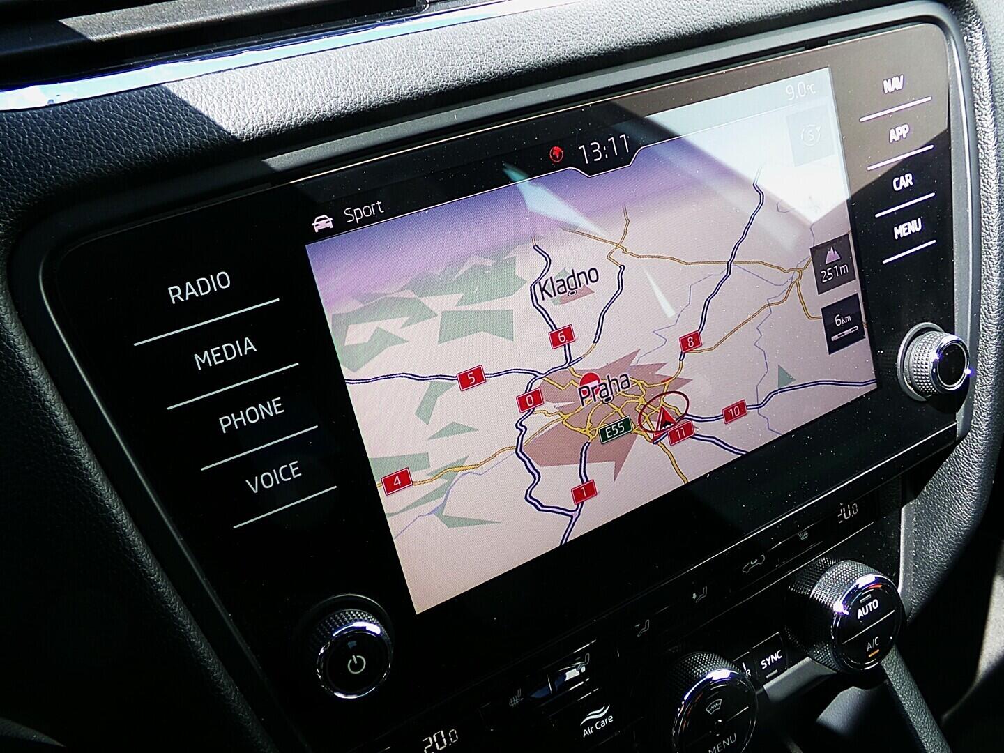 O419V08317_26.webp_OCTAVIA RS Challenge 2.0 TDI 135 kW automat