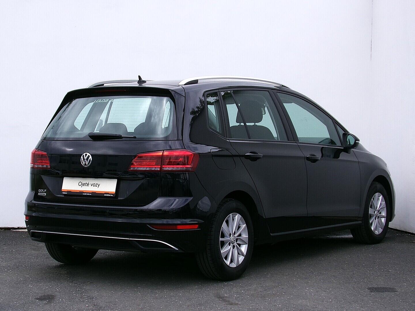 O419V08322_11.webp_GOLF SPORTSVAN highline 1.5 TSI 96 kW manuál