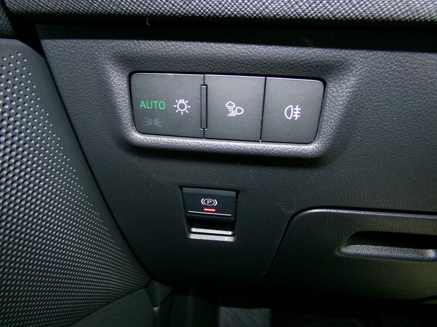 O419V08327_22.webp_KODIAQ Exclusive Selection 2.0 TDI 142 kW automat, DPH