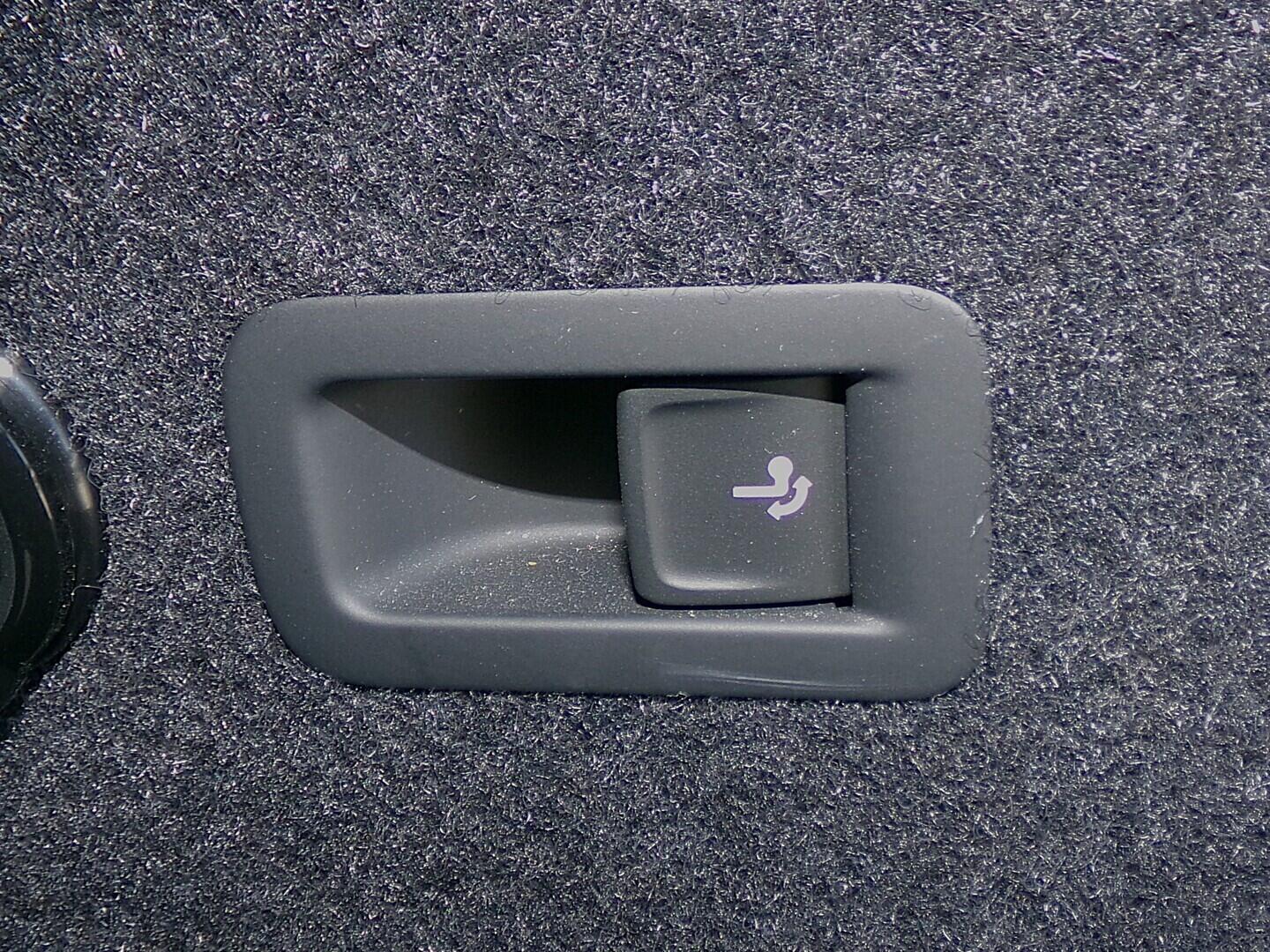 O419V08327_40.webp_KODIAQ Exclusive Selection 2.0 TDI 142 kW automat, DPH