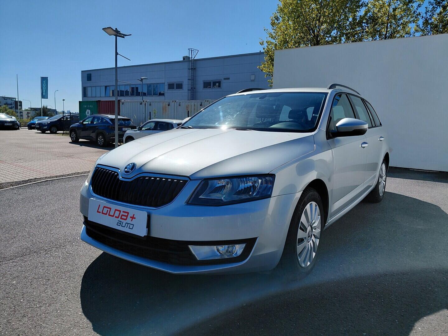 O419V08336_10.webp_OCTAVIA Ambition Plus 1.6 TDI 66 kW manuál