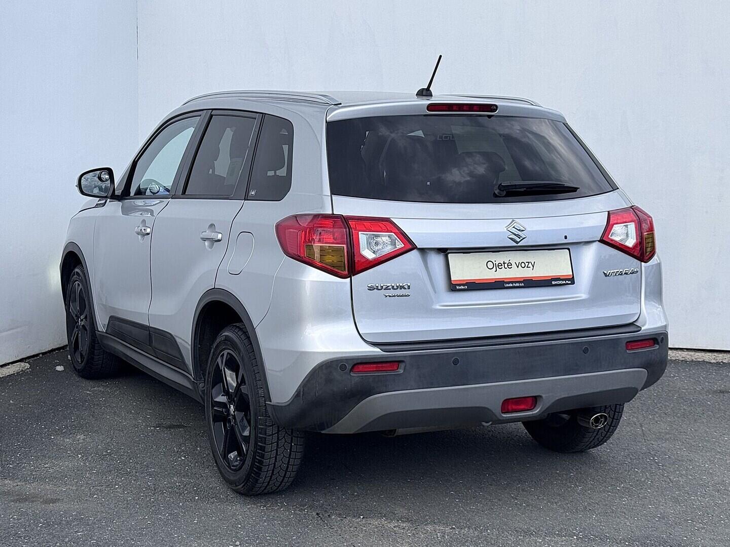 O419V08373_15.webp_VITARA  1.4 boosterjet 103 kW manuál