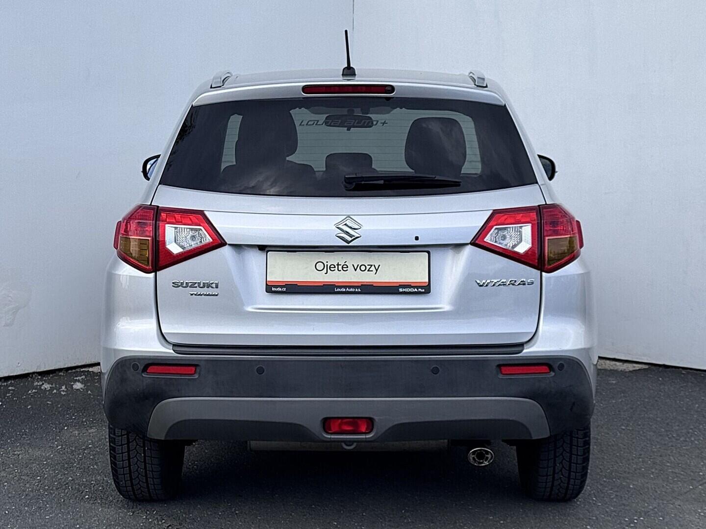O419V08373_17.webp_VITARA  1.4 boosterjet 103 kW manuál