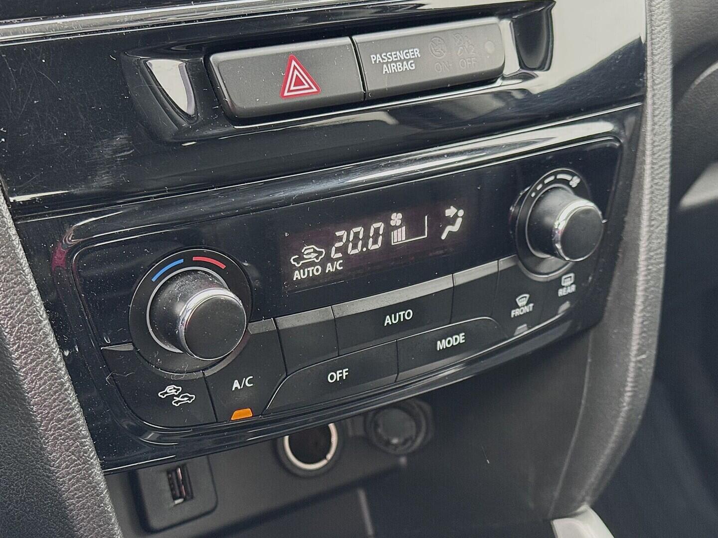 O419V08373_27.webp_VITARA  1.4 boosterjet 103 kW manuál